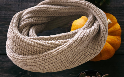 Snood moelleux tricoté en mérinos extrafine beige