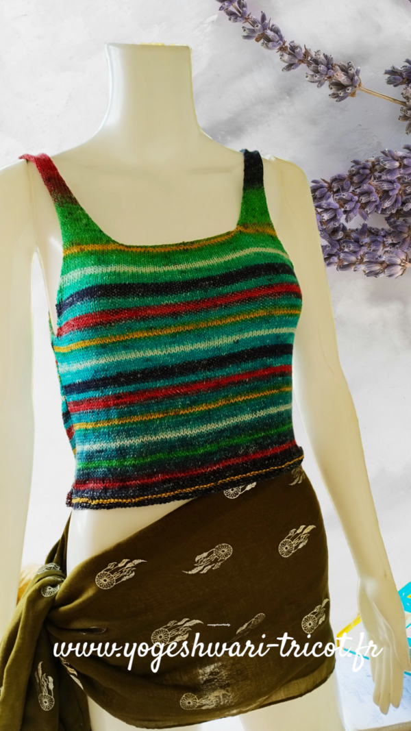 Le top tendance de l’été : PARASIO multicolore, tricoté à la main en coton 100 %